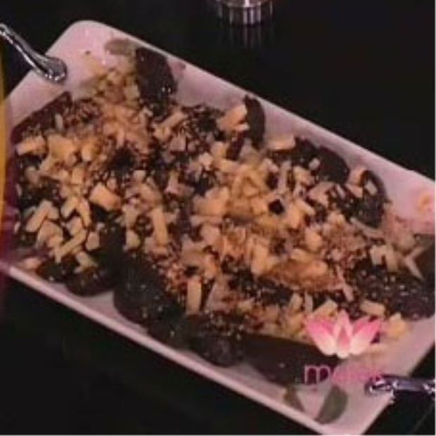 Tulum Peynirli Pancar Salatası