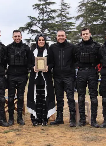 Söz ekibine anlamlı ziyaret! Söz ekibine anlamlı ziyaret!