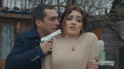 Vural Hazal'ı kaçırıyor! Vural Hazal'ı kaçırıyor!
