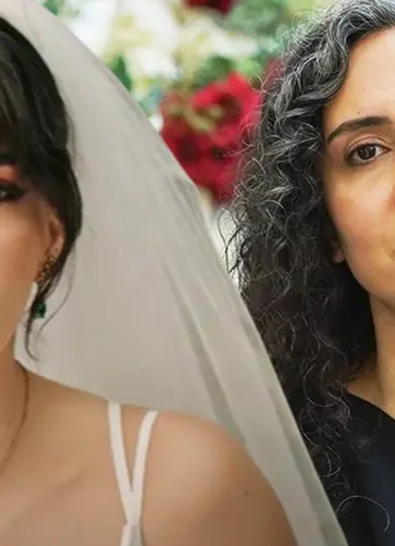 Yüz Yıllık Mucize'de Harika'ya düğün hediyesi! Yüz Yıllık Mucize'de Harika'ya düğün hediyesi!