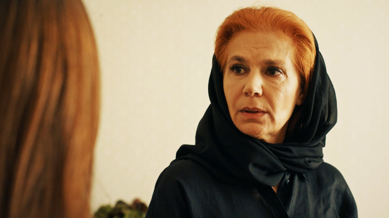 Kim Bu Gizemli Kadın?
