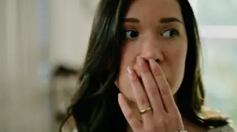 Azize'yi Bekleyen Minik Sürpriz