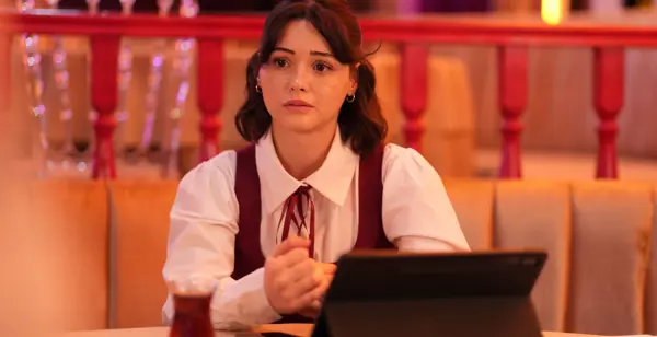  “Çirkin” Sezon Finaliyle Zirvede Veda Etti!