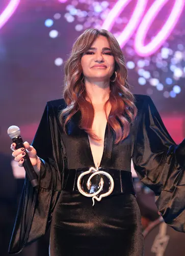 Çirkin'de Derya Bedavacı Sürprizi! Çirkin'de Derya Bedavacı Sürprizi!