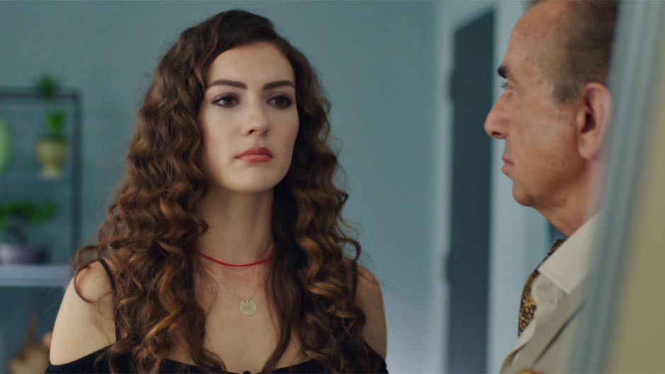 Melike, Mehmet'in neden yalanlara ortak olduğunu öğreniyor