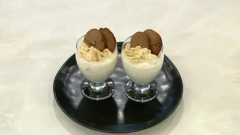 Çikolata Kurabiyeli Bademli Pirinç Puding Tarifi Çikolata Kurabiyeli Bademli Pirinç Puding Tarifi