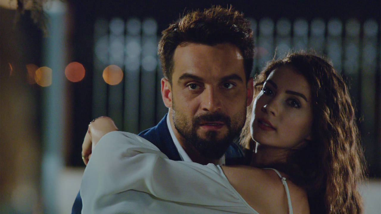 Mehmet ve Melike fena yakalandı!