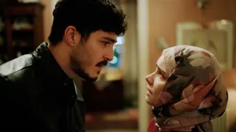 Zeliha, Yusuf'a Gerçekleri Söylüyor!