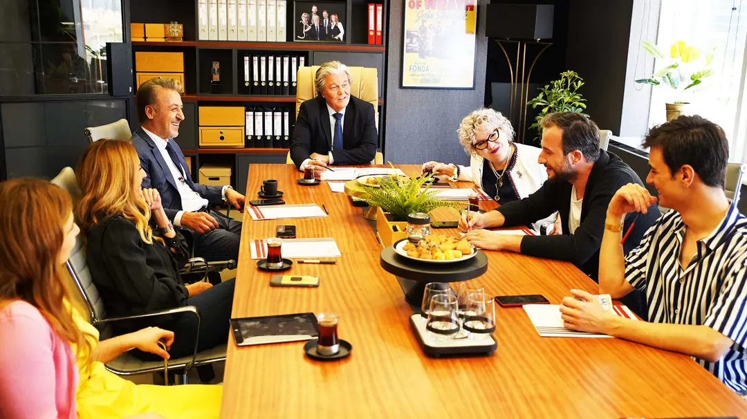 1.Bölüm Fotoğrafları 1.Bölüm Fotoğrafları