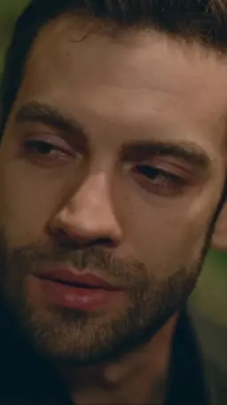 Azize ve Devran'ın Romantik Anları