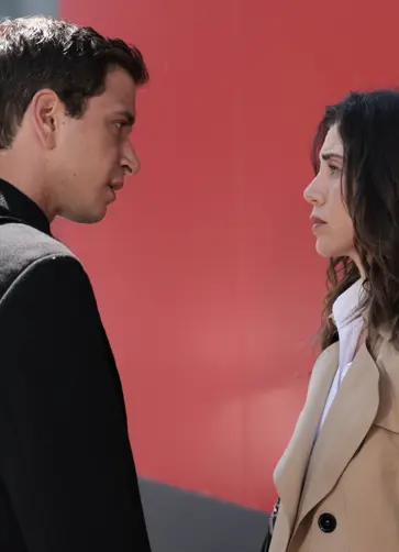 Ömer Reytinglerdeki Birinciliğini Sürdürüyor Ömer Reytinglerdeki Birinciliğini Sürdürüyor
