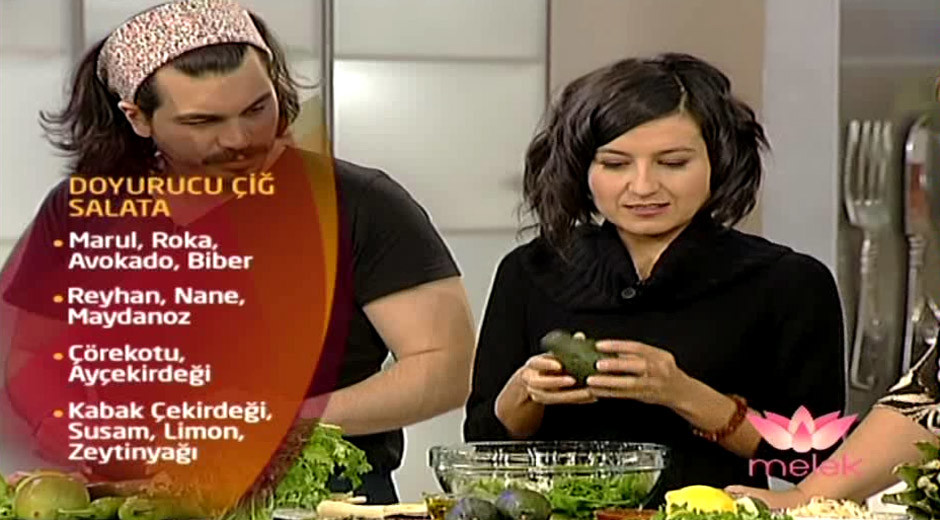 Doyurucu çiğ salata