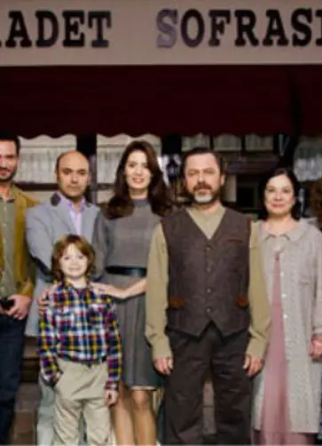 Samimi bir aile dizisi Samimi bir aile dizisi