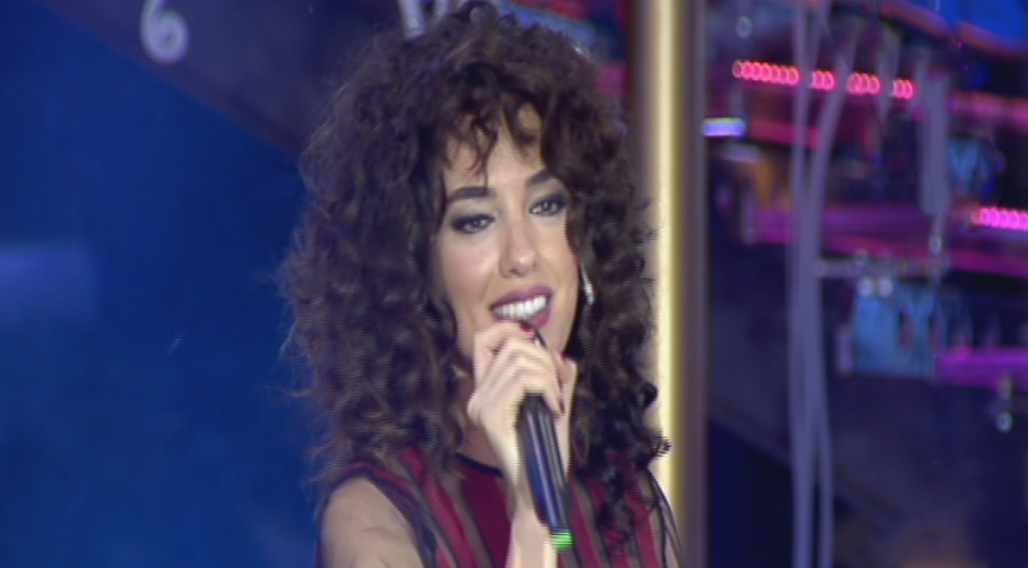 Seda Bakan 'Dolana Ay Dolana' performansıyla eğlenceli anlar yaşattı!