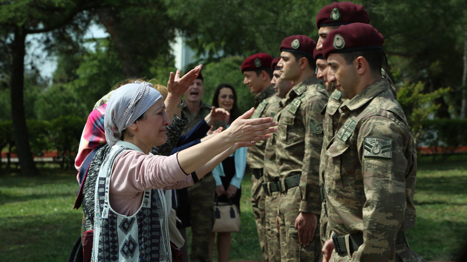 Söz’den 'Anneler Günü' sürprizi
