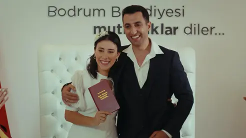 Yahya ve Elvan Dünya Evinde Yahya ve Elvan Dünya Evinde