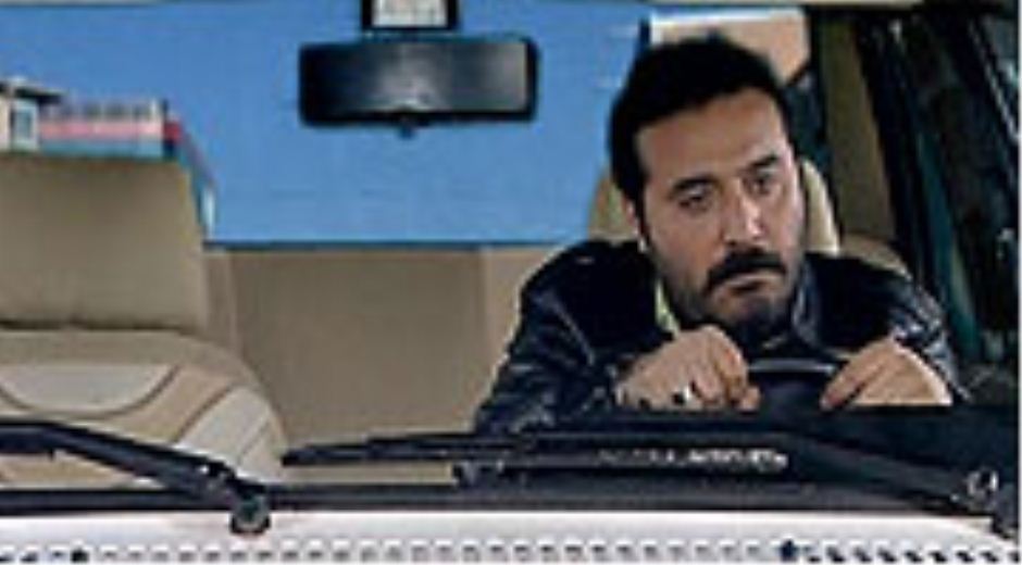 Kenan aşık oldu!