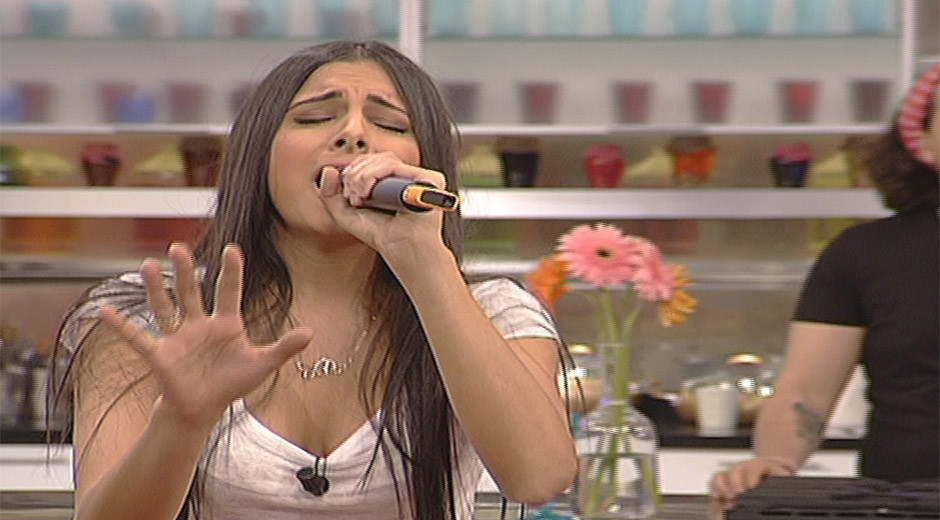 Ayda'dan 'İsyan'