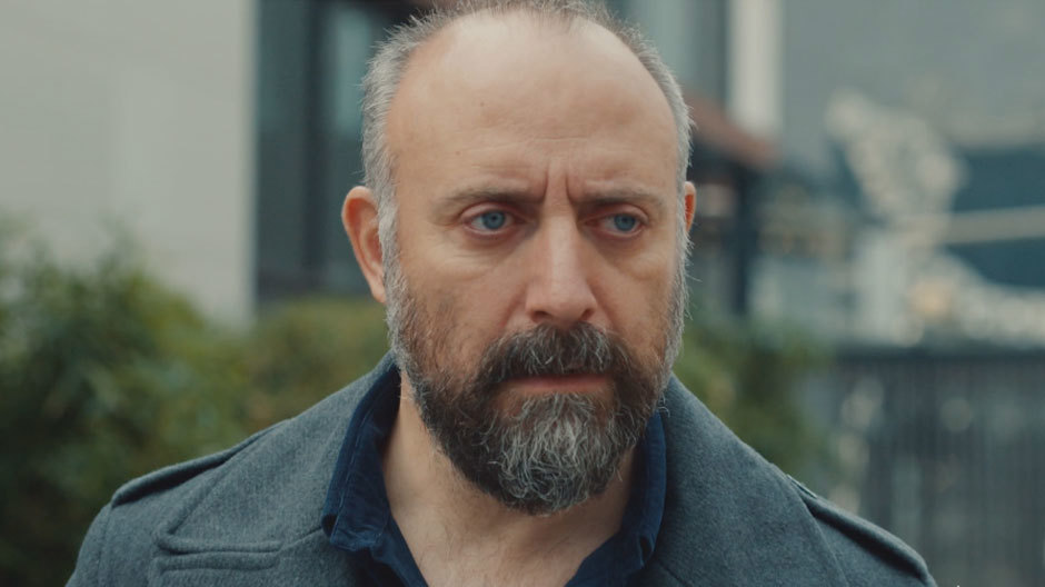 Cuma 20.00'da Star'da Başlıyor!