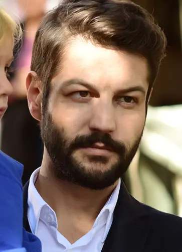 'Babalık kutsaldır ve her şeyin ötesindedir' 'Babalık kutsaldır ve her şeyin ötesindedir'