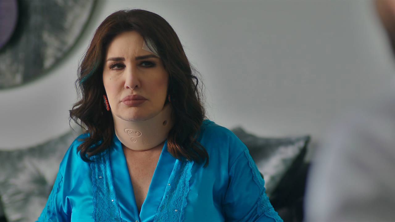 'Onu da mı büyüledin güzel yüzlü şeytan?'