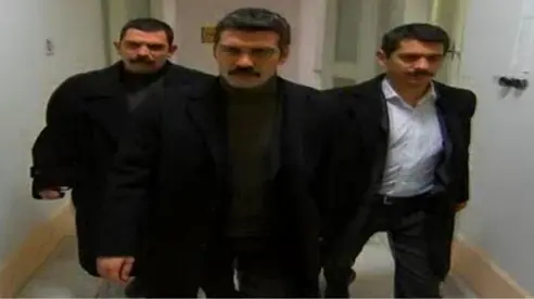 Firar 22. Bölüm Fragmanı Firar 22. Bölüm Fragmanı