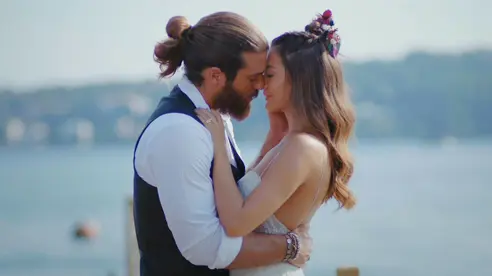 Mutlu son... Mutlu son...