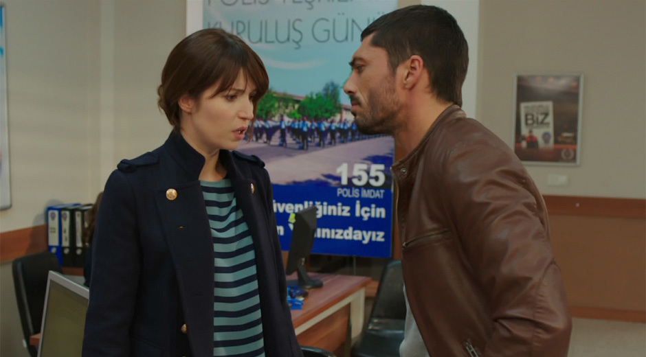 'Sen hala seviyor musun o adamı?'