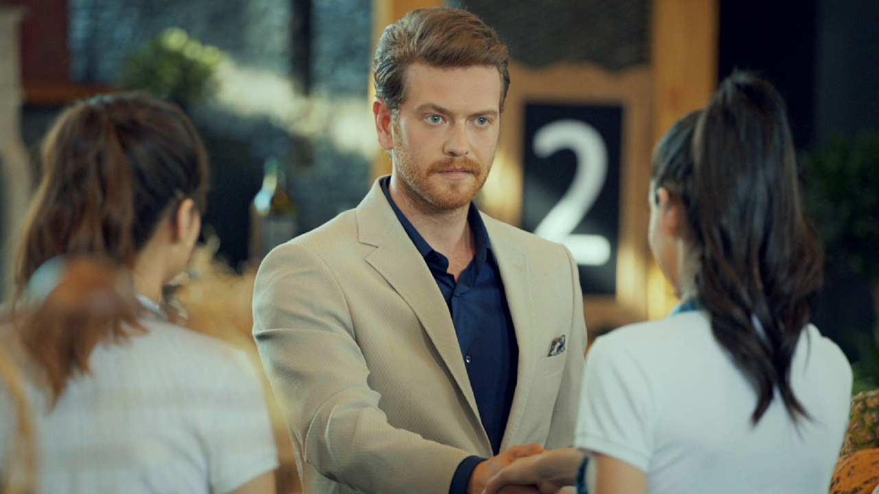 Cansu ve Kerem tanışıyor!