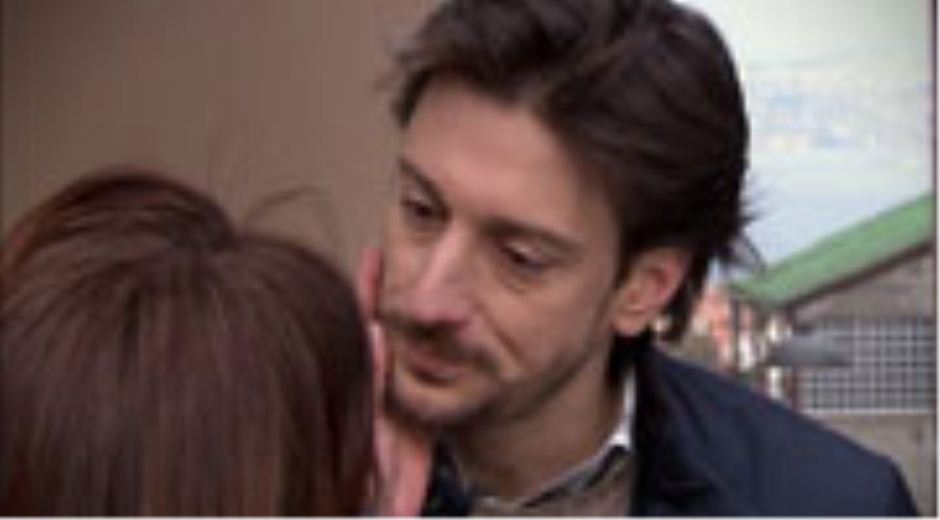 'Vazgeç o kızdan'