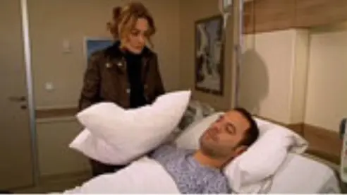 Hande Tuğrul'u boğacak mı? Hande Tuğrul'u boğacak mı?