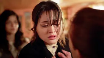 Ben Bu Eve Leke Düşürtmem!