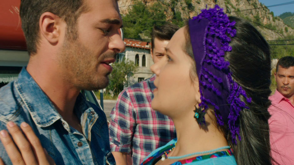 Ferit, İlkgün'ü kıskanıyor ve bakın ne yapıyor!