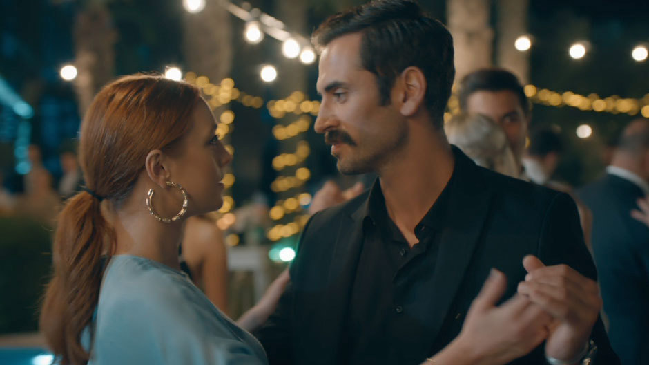 Kenan ve Deren dans ediyor!