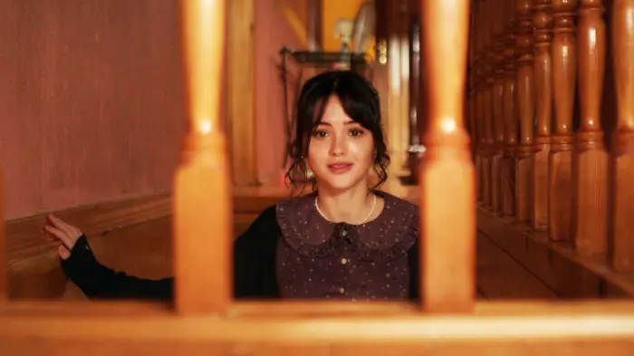 STAR’IN YENİ DİZİSİ ‘ÇİRKİN’DEN YENİ TANITIM YAYINLANDI!