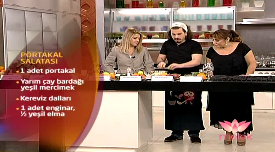 Banu Topalakçı'dan portakal salatası tarifi