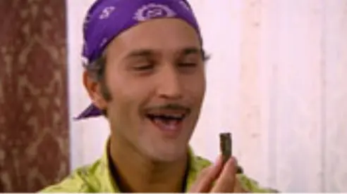 Bak minik serçeye! Bak minik serçeye!
