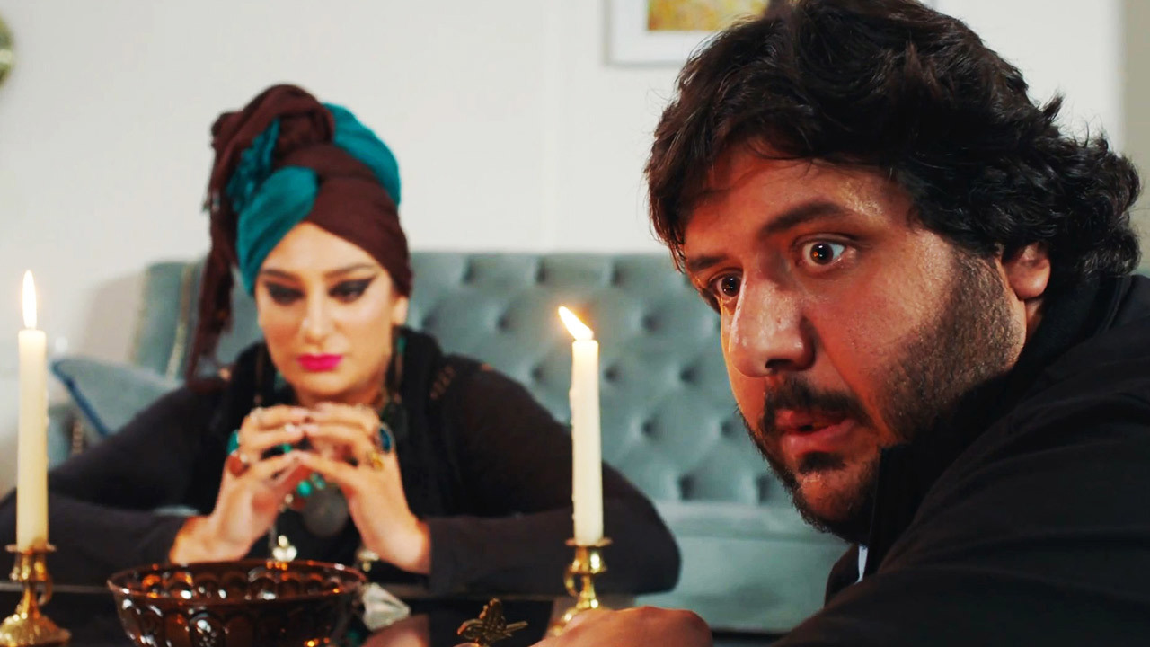 Sadık Fal Baktırırsa