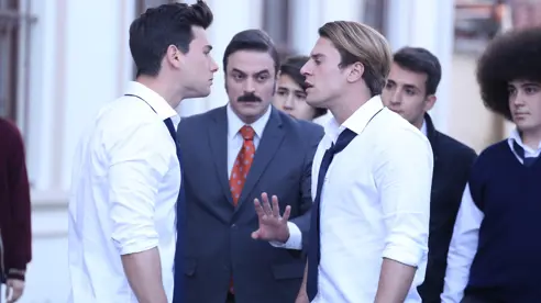 25. Bölüm Fragmanı 25. Bölüm Fragmanı