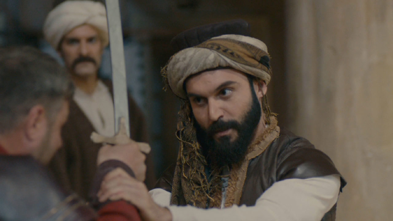 Sultan Mahmut'un yeniçerilerle nefes kesen dövüş sahnesi!