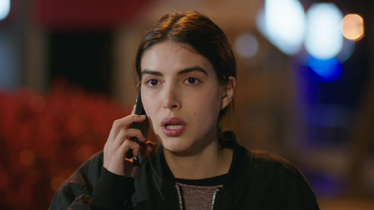 'Sen gerçekten benimle dalga geçiyorsun ve bu hiç komik değil!'
