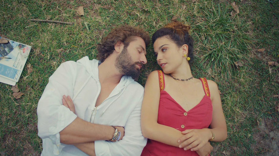 'Hala rüyada mıyım acaba?'