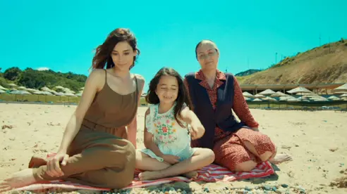 Zeynep, Turna’sına kavuştu! İşte 'Anne'nin muhteşem final sahnesi! Zeynep, Turna’sına kavuştu! İşte 'Anne'nin muhteşem final sahnesi!