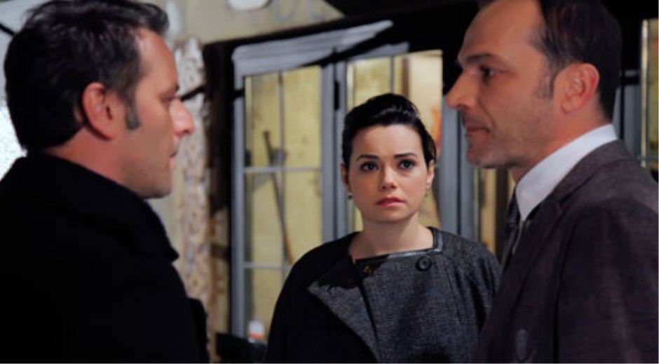 Koyu Kırmızı 12.Bölüm Fragmanı