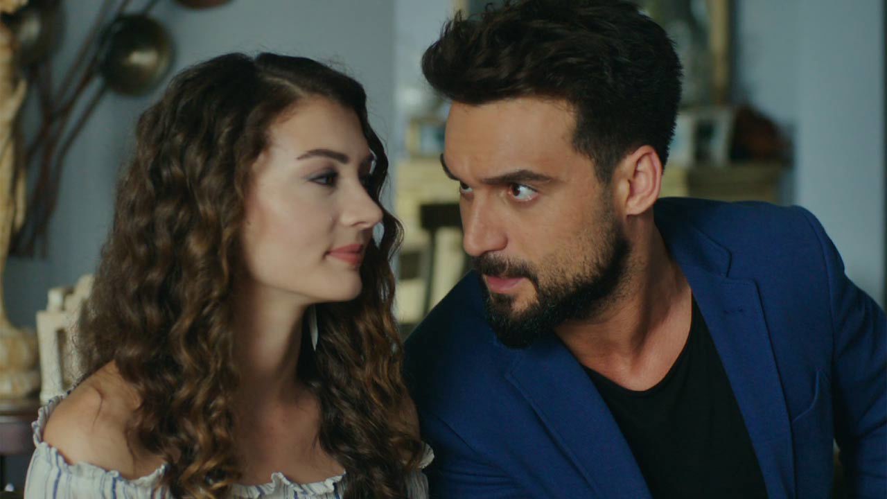 'Yaz bakalım Melike Hanım...'