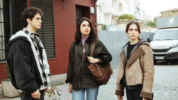 12. Bölüm Fotoğrafları