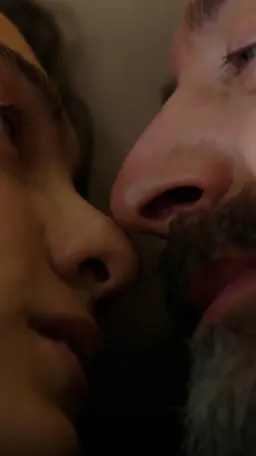 Bana Sırılsıklam Aşıksın!