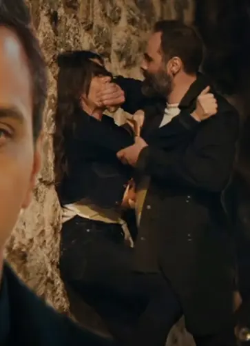 Ömer'de Gamze zor durumda! Ömer'de Gamze zor durumda!