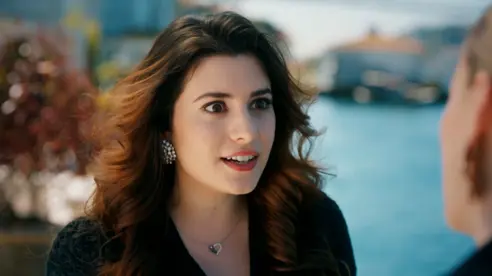 Naz ve Kadir'in Aşkını Öğreniyorlar Naz ve Kadir'in Aşkını Öğreniyorlar