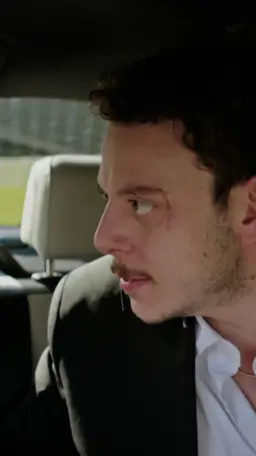 Yüzündeki İfadeyi Görmek İstedim!